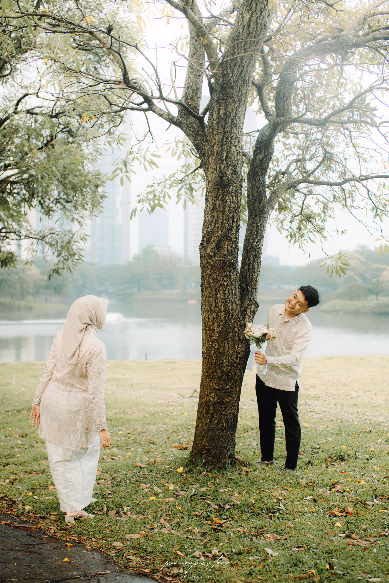 Sesi foto prewedding pasangan